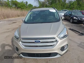 2018 Ford Escape SE z VIN 1FMCU9GD1JUB02119, wystawiony jako IAAI lot #42092393 z przebiegiem 69 309 mil mil oraz . Historia ofert i sprzedaży dostępna na DreamBid. Obrazek 12.