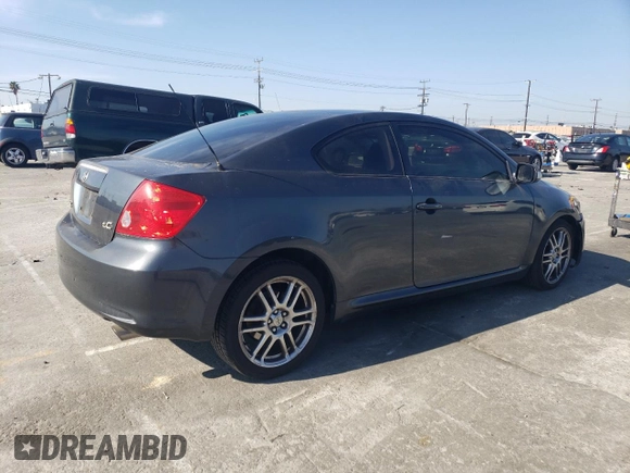 2006 Scion tC z VIN JTKDE177760134694, wystawiony jako Copart lot #43653465 z przebiegiem 245 961 mil mil oraz Szkoda całkowita • Salvage title. Historia ofert i sprzedaży dostępna na DreamBid. Obrazek 3.