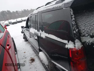 2015 Chevrolet Tahoe LTZ z VIN 1GNSKCKC3FR584689, wystawiony jako IAAI lot #41505580 z przebiegiem 37 012 mil mil oraz . Historia ofert i sprzedaży dostępna na DreamBid. Obrazek 14.