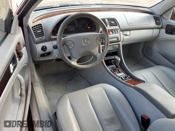 2000 Mercedes-Benz CLK 320/430 with VIN WDBLJ65G9YF120499, listed as a Copart auction lot 65742024 with 223,013 mi miles and Clean Title. Bid and sale history available at DreamBid. Image 8.