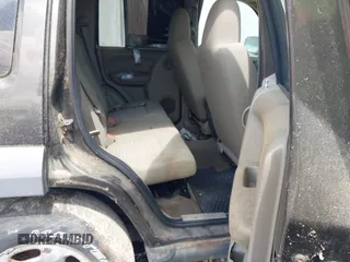 2005 Jeep Liberty Sport with VIN 1J4GL48K95W658899, listed as a IAAI auction lot 41914218 with 218,755 mi miles and . Bid and sale history available at DreamBid. Image 8.
