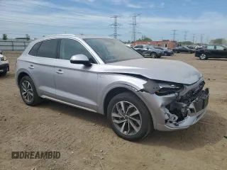 2024 Audi Q5 S line Premium Plus z VIN WA1EABFY9R2028418, wystawiony jako Copart lot #56371775 z przebiegiem 15 104 mil mil oraz Szkoda całkowita • Salvage title. Historia ofert i sprzedaży dostępna na DreamBid. Obrazek 4.