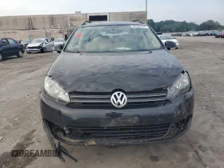 2013 Volkswagen Jetta SportWagen SE w/Sunroof with VIN 3VWPP7AJXDM629596, listed as a Copart auction lot 69369234 with 117,749 mi miles and Salvage Title. Bid and sale history available at carsss.com. Image 5.
