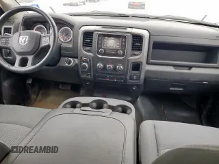 2022 Ram 1500 Tradesman z VIN 3C6RR7KG7NG375443, wystawiony jako Copart lot #45887735 z przebiegiem 2 301 mil mil oraz Szkoda całkowita • Salvage title. Historia ofert i sprzedaży dostępna na DreamBid. Obrazek 8.