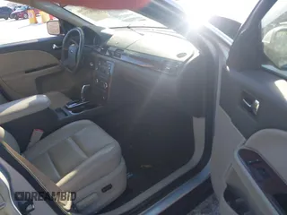 2009 Ford Taurus SEL with VIN 1FAHP24W89G104559, listed as a IAAI auction lot 41363916 with 89,297 mi miles. Bid and sale history available at carsss.com. Image 5.