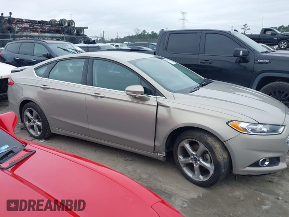 2015 Ford Fusion SE with VIN 3FA6P0H7XFR220297, listed as a IAAI auction lot 41543881 with 90,309 mi miles. Bid and sale history available at carsss.com. Image 13.