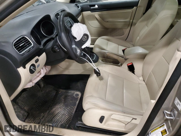 2014 Volkswagen Jetta SportWagen TDI with VIN 3VWML7AJ4EM626371, listed as a Copart auction lot 48139275 with 170,204 mi miles and Salvage Title. Bid and sale history available at carsss.com. Image 7.