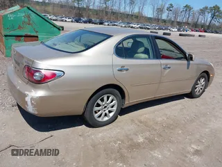 2004 Lexus ES 350 with VIN JTHBA30G345031061, listed as a IAAI auction lot 42003939 with 204,422 mi miles and . Bid and sale history available at DreamBid. Image 4.