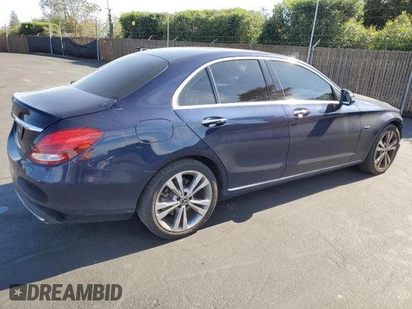 2017 Mercedes-Benz C 350e with VIN 55SWF4HB6HU233933, listed as a Copart auction lot 53337505 with 47,088 mi miles and Salvage Title. Bid and sale history available at DreamBid. Image 3.