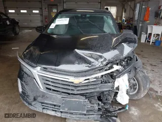 2022 Chevrolet Equinox LT with VIN 2GNAXKEV9N6104511, listed as a IAAI auction lot 41661345 with 33,568 mi miles. Bid and sale history available at carsss.com. Image 12.