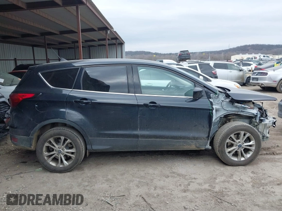 2019 Ford Escape SE with VIN 1FMCU9G91KUC08423, listed as a IAAI auction lot 41686542 with 87,329 mi miles. Bid and sale history available at carsss.com. Image 14.