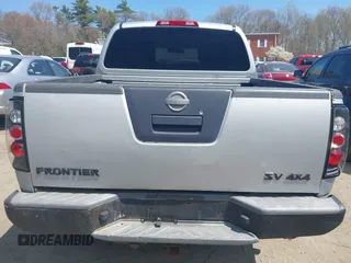 2011 Nissan Frontier Pro-4X with VIN 1N6AD0EVXBC407089, listed as a IAAI auction lot 42113537 with 124,853 mi miles and . Bid and sale history available at DreamBid. Image 16.