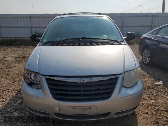 2007 Chrysler Town & Country LWB Touring with VIN 2A4GP54L37R302694, listed as a Copart auction lot 65926374 with 149,434 mi miles and Clean Title. Bid and sale history available at carsss.com. Image 5.