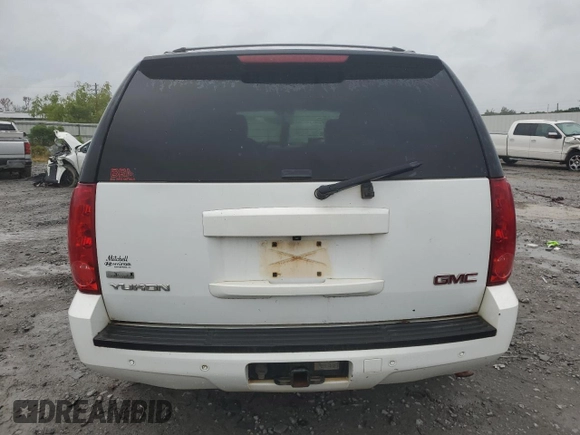 2011 GMC Yukon SLT with VIN 1GKS1CE09BR154032, listed as a Copart auction lot 69023864 with 246,494 mi miles and Salvage Title. Bid and sale history available at carsss.com. Image 6.