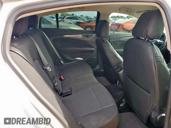 2018 Buick Regal Preferred с VIN W04GL6SX8J1125255, выставлен на аукционе Copart как лот 58389825 с пробегом 38 260 миль миль и Списание • Salvage title. История ставок и продаж доступна на DreamBid. Изображение 10.