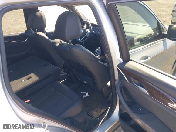 2018 BMW X3 xDrive30i with VIN 5UXTR9C59JLD68466, listed as a IAAI auction lot 41860546 with 49,192 mi miles. Bid and sale history available at carsss.com. Image 8.