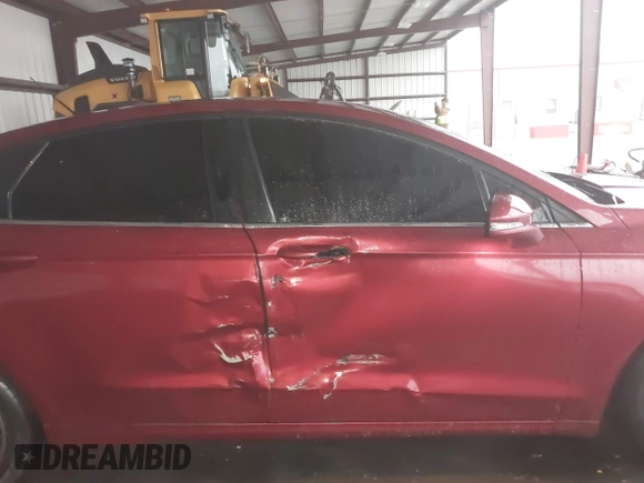 2015 Ford Fusion SE with VIN 3FA6P0H78FR212456, listed as a IAAI auction lot 41110843 with 97,535 mi miles and . Bid and sale history available at DreamBid. Image 6.