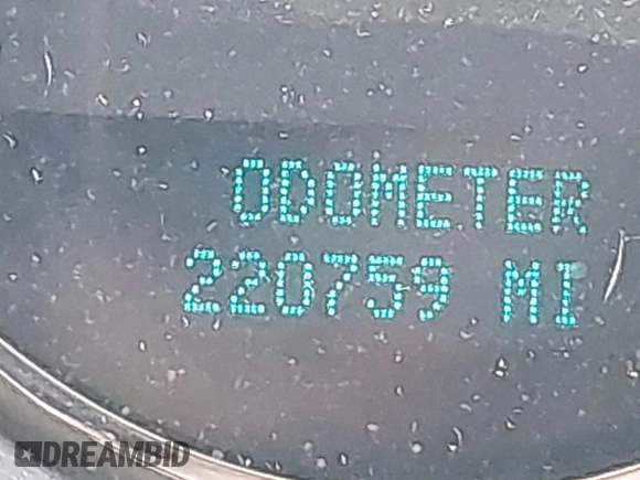 2007 Chevrolet Suburban LT with VIN 3GNGK26K57G270206, listed as a IAAI auction lot 42102684 with 220,759 mi miles and . Bid and sale history available at DreamBid. Image 15.