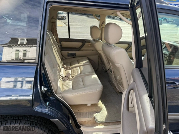 2004 Toyota Land Cruiser with VIN JTEHT05JX42064452, listed as a Copart auction lot 76583664 with 185,381 mi miles and Clean Title. Bid and sale history available at carsss.com. Image 6.