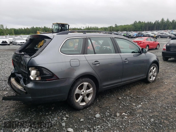 2010 Volkswagen Jetta SportWagen S with VIN 3VWKX7AJ6AM650659, listed as a Copart auction lot 59956854 with 0 mi miles and Salvage Title. Bid and sale history available at carsss.com. Image 3.