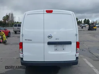 2016 Nissan NV200 S z VIN 3N6CM0KN8GK693197, wystawiony jako IAAI lot #41786914 z przebiegiem 176 177 mil mil oraz . Historia ofert i sprzedaży dostępna na DreamBid. Obrazek 17.