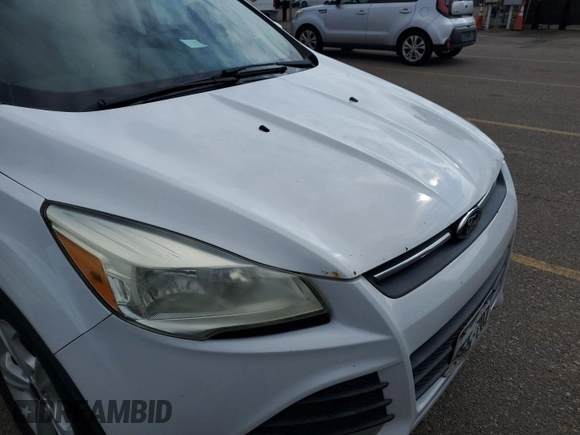 2013 Ford Escape SE z VIN 1FMCU9G93DUD04038, wystawiony jako IAAI lot #42587629 z przebiegiem 213 211 mil mil oraz . Historia ofert i sprzedaży dostępna na DreamBid. Obrazek 8.