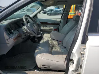 2002 Mercury Grand Marquis LS Premium z VIN 2MEFM75W52X666147, wystawiony jako Copart lot #58970815 z przebiegiem 133 495 mil mil oraz Szkoda całkowita • Salvage title. Historia ofert i sprzedaży dostępna na DreamBid. Obrazek 7.