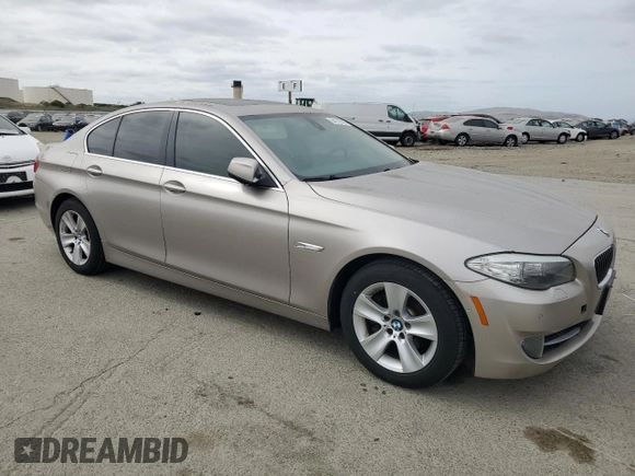 2011 BMW 5 Series 528i with VIN WBAFR1C54BC673059, listed as a Copart auction lot 54272525 with 127,771 mi miles and Clean Title. Bid and sale history available at carsss.com. Image 4.