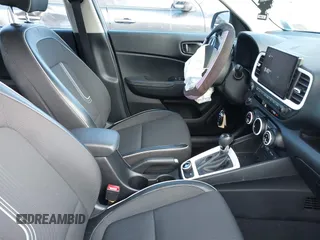 2022 Hyundai Venue Limited with VIN KMHRC8A36NU133802, listed as a IAAI auction lot 41496145 with 15,536 mi miles and . Bid and sale history available at DreamBid. Image 5.