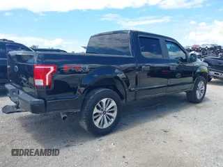 2017 Ford F-150 XL z VIN 1FTEW1EF3HFB49325, wystawiony jako IAAI lot #42242866 z przebiegiem 152 338 mil mil oraz . Historia ofert i sprzedaży dostępna na DreamBid. Obrazek 4.