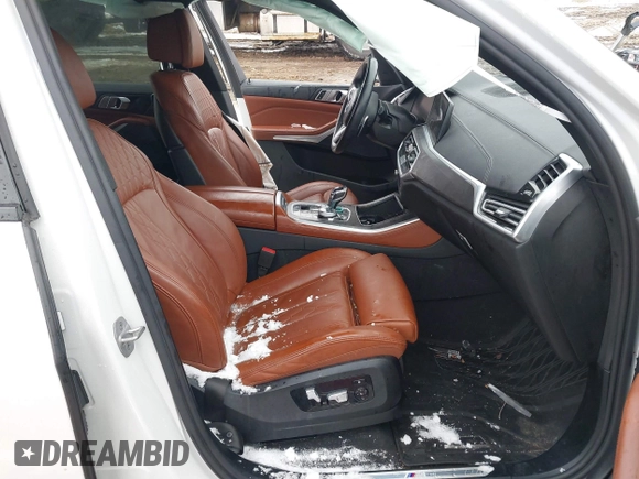2022 BMW X5 xDrive40i with VIN 5UXCR6C02N9N26231, listed as a IAAI auction lot 41568585 with 18,120 mi miles and . Bid and sale history available at DreamBid. Image 5.