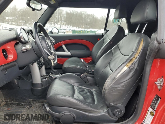 2005 MINI Convertible with VIN WMWRF33575TG12426, listed as a Copart auction lot 44856745 with Not provided miles and Clean title. Bid and sale history available at DreamBid. Image 7.