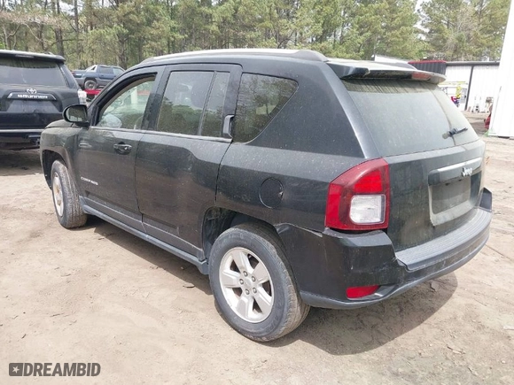 2014 Jeep Compass Sport with VIN 1C4NJCBA8ED844538, listed as a IAAI auction lot 41951190 with 157,000 mi miles. Bid and sale history available at carsss.com. Image 3.