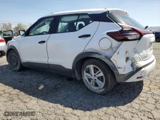 2023 Nissan Kicks S with VIN 3N1CP5BV7PL511848, listed as a Copart auction lot 49501005 with 75,900 mi miles and Salvage Title. Bid and sale history available at carsss.com. Image 2.