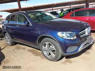 2019 Mercedes-Benz GLC with VIN WDC0G4KB8KV124731, listed as a IAAI auction lot 41651587 with 44,068 mi miles. Bid and sale history available at carsss.com. Image 1.