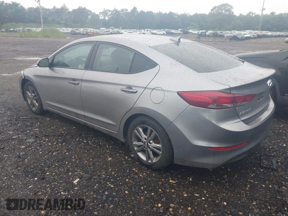 2017 Hyundai Elantra SE with VIN 5NPD84LF6HH018597, listed as a IAAI auction lot 42636028 with 82,397 mi miles and . Bid and sale history available at DreamBid. Image 3.