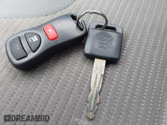 2010 Nissan Sentra 2.0 with VIN 3N1AB6AP1AL653585, listed as a IAAI auction lot 41765570 with 119,972 mi miles and . Bid and sale history available at DreamBid. Image 11.