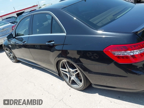 2010 Mercedes-Benz E 63 AMG with VIN WDDHF7HB6AA119107, listed as a IAAI auction lot 42517085 with 113,539 mi miles and . Bid and sale history available at DreamBid. Image 14.