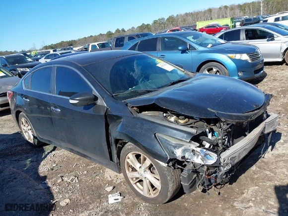 2013 Nissan Altima 2.5 SV with VIN 1N4AL3AP8DN532295, listed as a IAAI auction lot 41377631 with 274,464 mi miles. Bid and sale history available at carsss.com. Image 1.