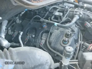 2021 Ford Transit Cargo z VIN 1FTBW3UG1MKA20560, wystawiony jako IAAI lot #42516328 z przebiegiem 137 898 mil mil oraz . Historia ofert i sprzedaży dostępna na DreamBid. Obrazek 19.