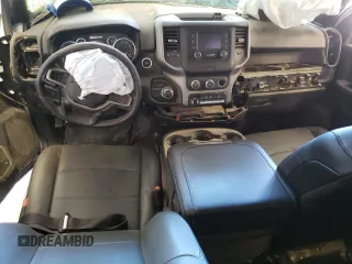 2023 Ram 2500 Tradesman z VIN 3C6UR5CJ7PG606482, wystawiony jako Copart lot #76963374 z przebiegiem Nie podano mil oraz Szkoda całkowita • Salvage title. Historia ofert i sprzedaży dostępna na DreamBid. Obrazek 8.