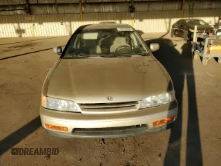 1995 Honda Accord LX with VIN JHMCD5638SC054503, listed as a Copart auction lot 43635955 with 123,683 mi miles and Salvage Title. Bid and sale history available at carsss.com. Image 5.
