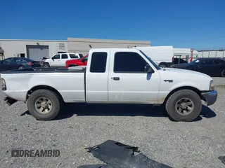 2000 Ford Ranger XL с VIN 1FTYR14V3YTA49174, выставлен на аукционе IAAI как лот 41857986 с пробегом 229 675 миль миль и . История ставок и продаж доступна на DreamBid. Изображение 13.