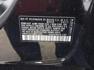 2017 Volkswagen Jetta GLI z VIN 3VW4T7AJ1HM347867, wystawiony jako IAAI lot #42408757 z przebiegiem 82 905 mil mil oraz . Historia ofert i sprzedaży dostępna na DreamBid. Obrazek 9.