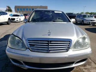 2004 Mercedes-Benz S-Class 4.3L with VIN WDBNG83JX4A423297, listed as a Copart auction lot 71745934 with 171,960 mi miles and Salvage Title. Bid and sale history available at carsss.com. Image 5.