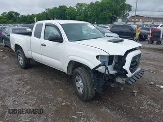 2019 Toyota Tacoma SR with VIN 5TFSX5EN7KX068666, listed as a IAAI auction lot 42462039 with 63,078 mi miles and . Bid and sale history available at DreamBid. Image 1.