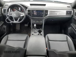 2020 Volkswagen Atlas SE with VIN 1V21E2CA0LC211044, listed as a Copart auction lot 44978495 with 87,117 mi miles and Salvage title. Bid and sale history available at DreamBid. Image 8.