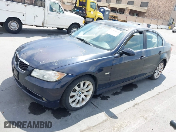 2006 BMW 3 Series 330i with VIN WBAVB33586KR78166, listed as a IAAI auction lot 42470438 with 177,889 mi miles and . Bid and sale history available at DreamBid. Image 2.