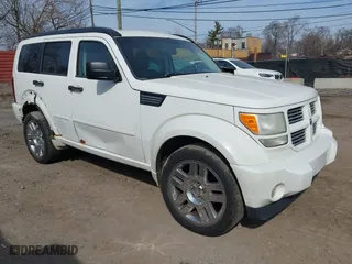 2007 Dodge Nitro R/T with VIN 1D8GU58687W720700, listed as a IAAI auction lot 41802485 with 203,575 mi miles. Bid and sale history available at carsss.com. Image 1.