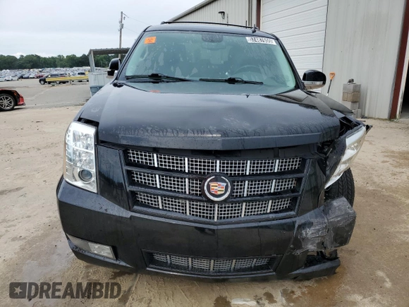 2014 Cadillac Escalade Premium z VIN 1GYS4CEF9ER224120, wystawiony jako Copart lot #57487655 z przebiegiem 78 309 mil mil oraz Czysty tytuł • Clean title. Historia ofert i sprzedaży dostępna na DreamBid. Obrazek 5.